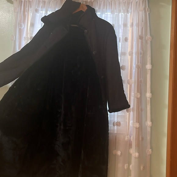 Reversible coat - Picture 2 of 3